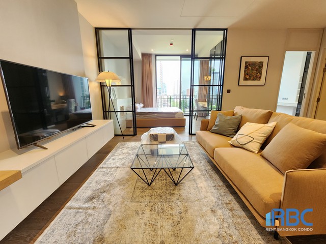 Condo Muniq Langsuan For Rent,2 Beds, near Lumpini Park and Langsuan Village