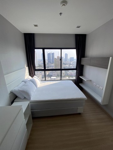 CRB590 Urbano Absolute Condominium Sathorn- Taksin หันหน้าไปทางทิศใต้ วิวแม่น้ําเจ้าพระยา