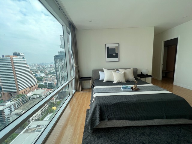 CRB801 Fullerton Sukhumvit 2 bedroom 2 bathroom layout