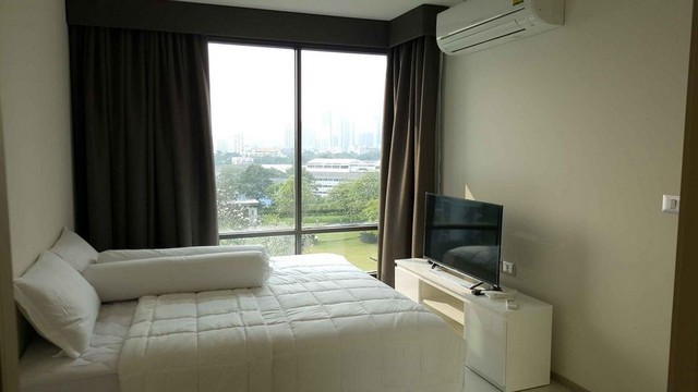 Rhythm Sukhumvit 42 beautiful view clean 23rd floor BTS Ekkamai